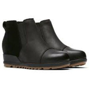 BRAND NEW Sorel Women's Evie pull on booties Size 6.5 BLACK